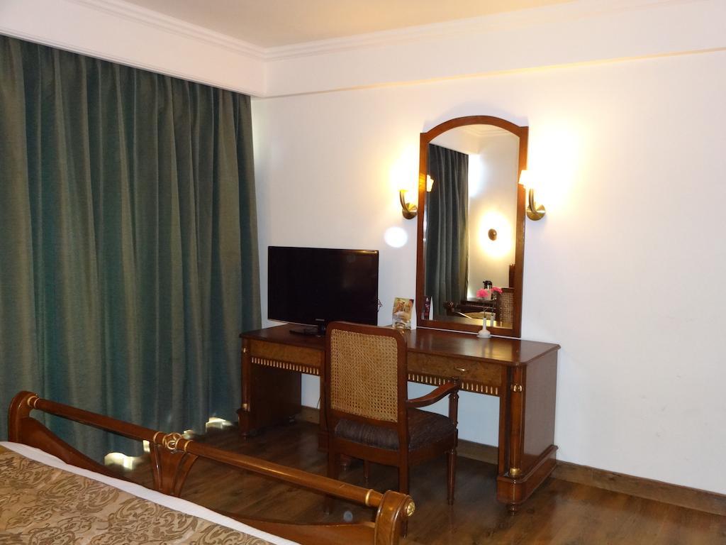 Hotel Combermere Shimla Esterno foto