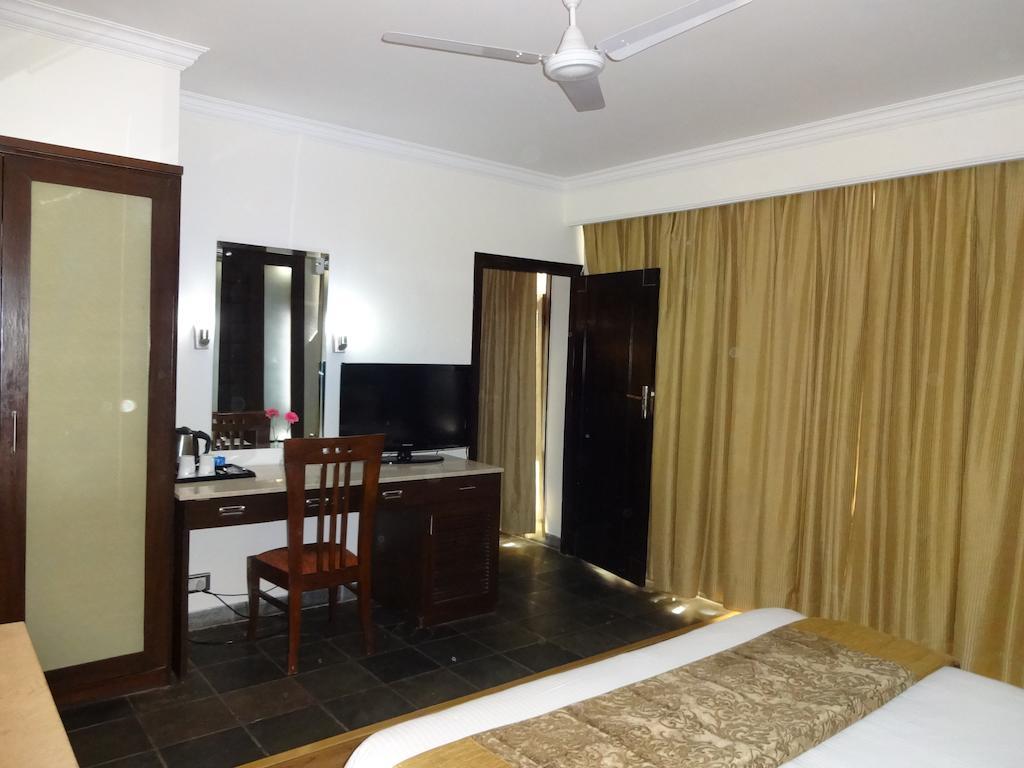 Hotel Combermere Shimla Esterno foto